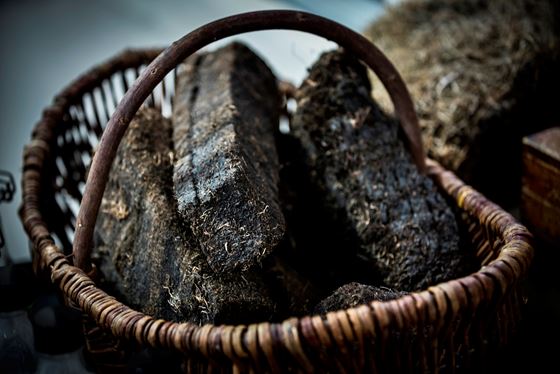 EVERY PEAT HAS ITS OWN SMOKE